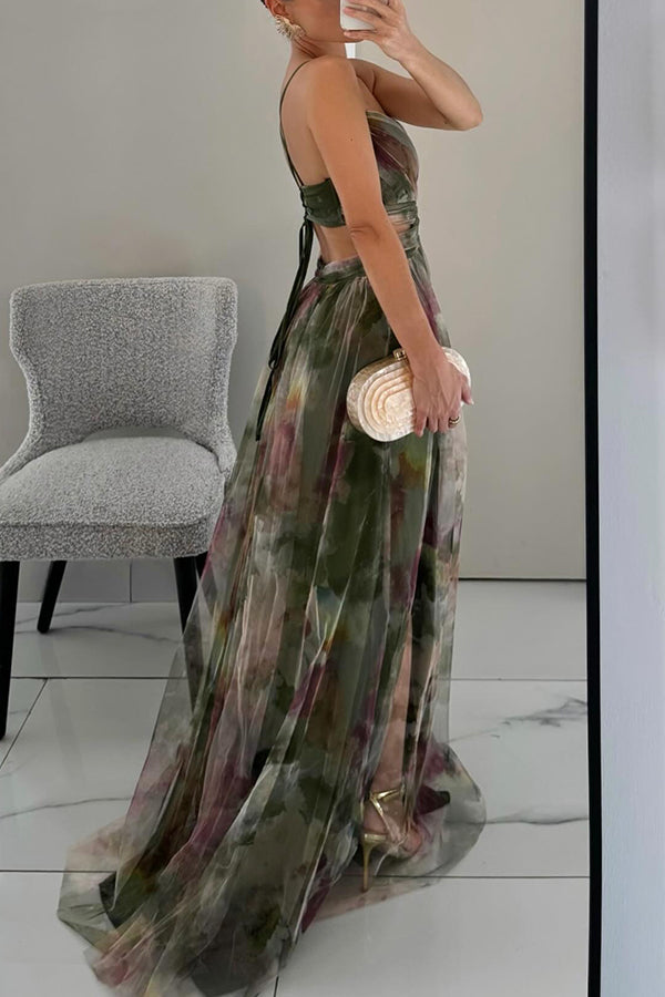 FIORA™ | FLOWING FLORAL MAXI DRESS