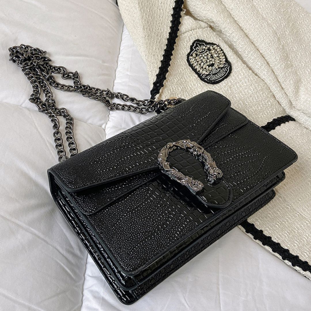 Luxe | Chic Handbag for Elegance