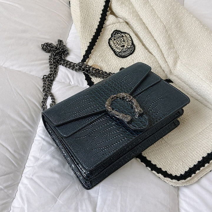 Luxe | Chic Handbag for Elegance