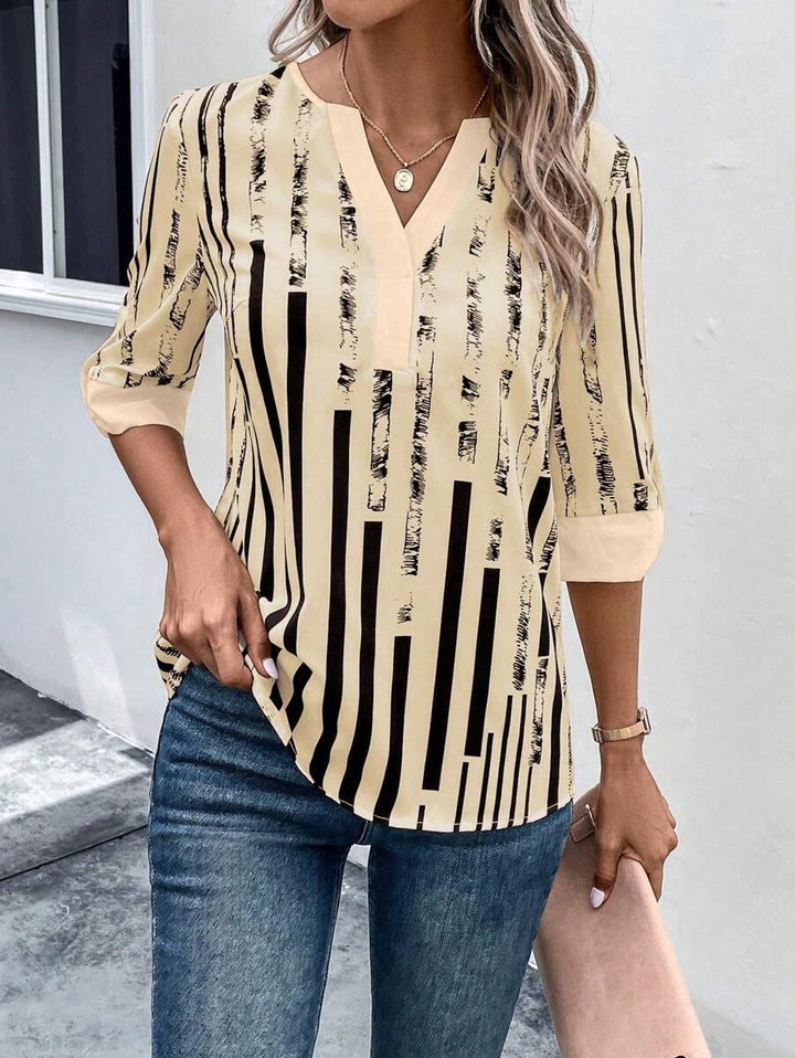 DAELYN™ | STRIPED BLOUSE WITH NOTCHED NECKLINE