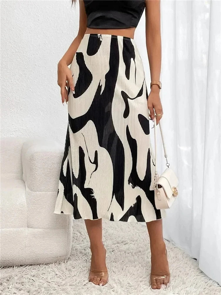 Abstract Edit Pleated Maxi Skirt