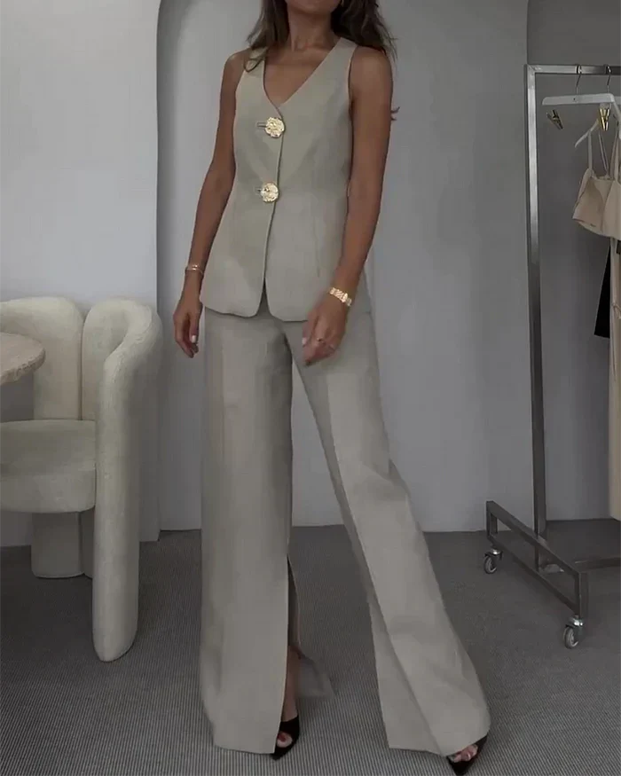 BRIONY – THE PERFECT TWO-PIECE SET