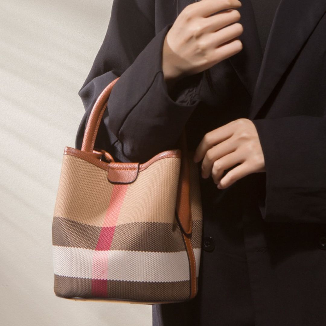 Classic Check Pattern Tote Bag