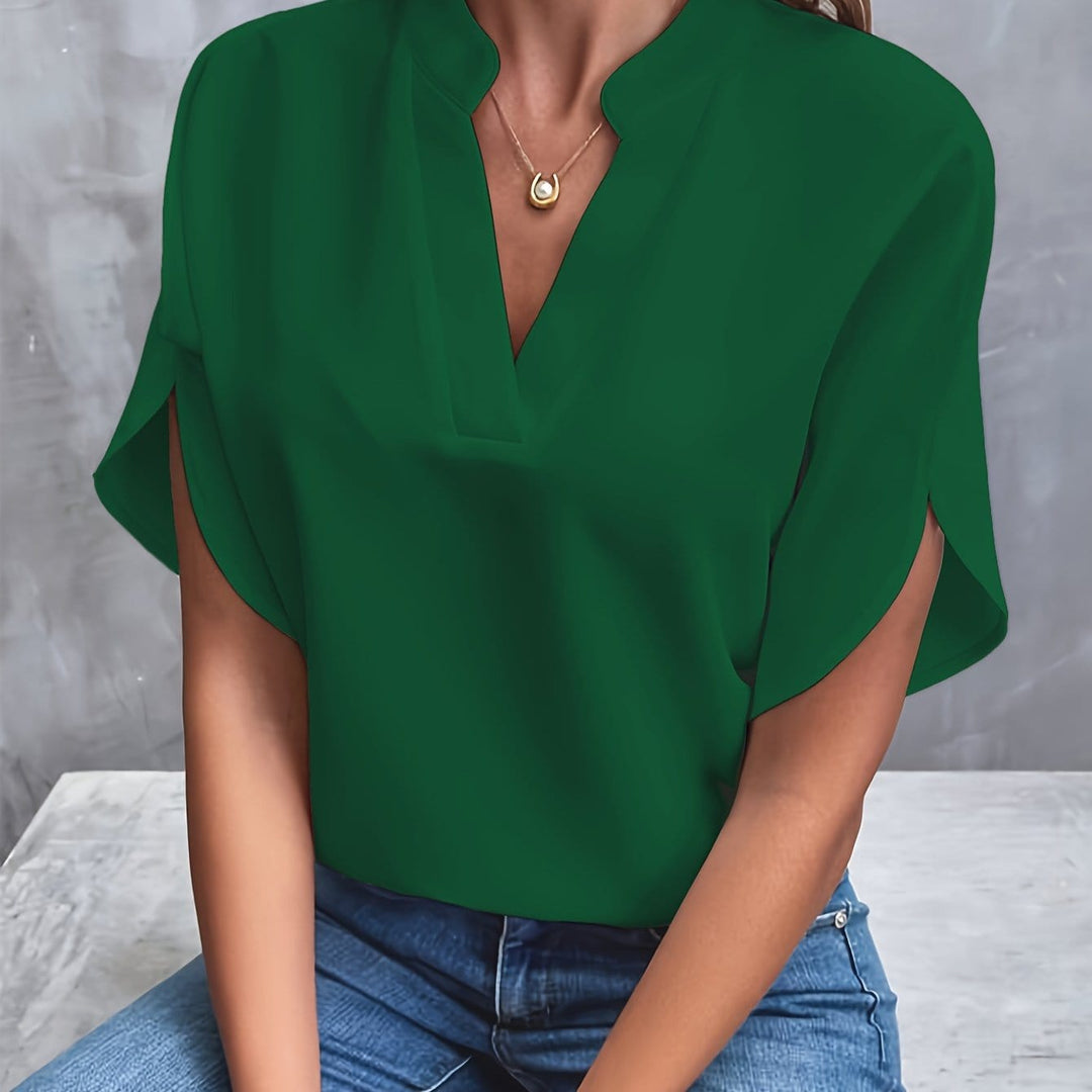 Beverly - Light & Flattering Everyday Blouse