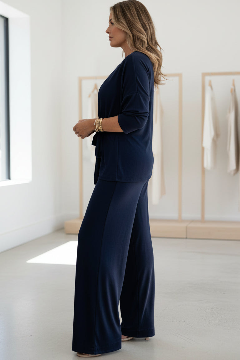 LIONE - STYLISH LOUNGE SET